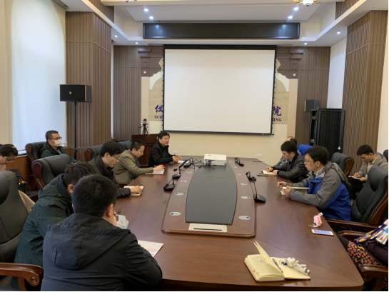 欧美性爱
2020年度大一项目计划指导教师工作动员会766.png